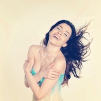 Burcu gunes sur yala.fm